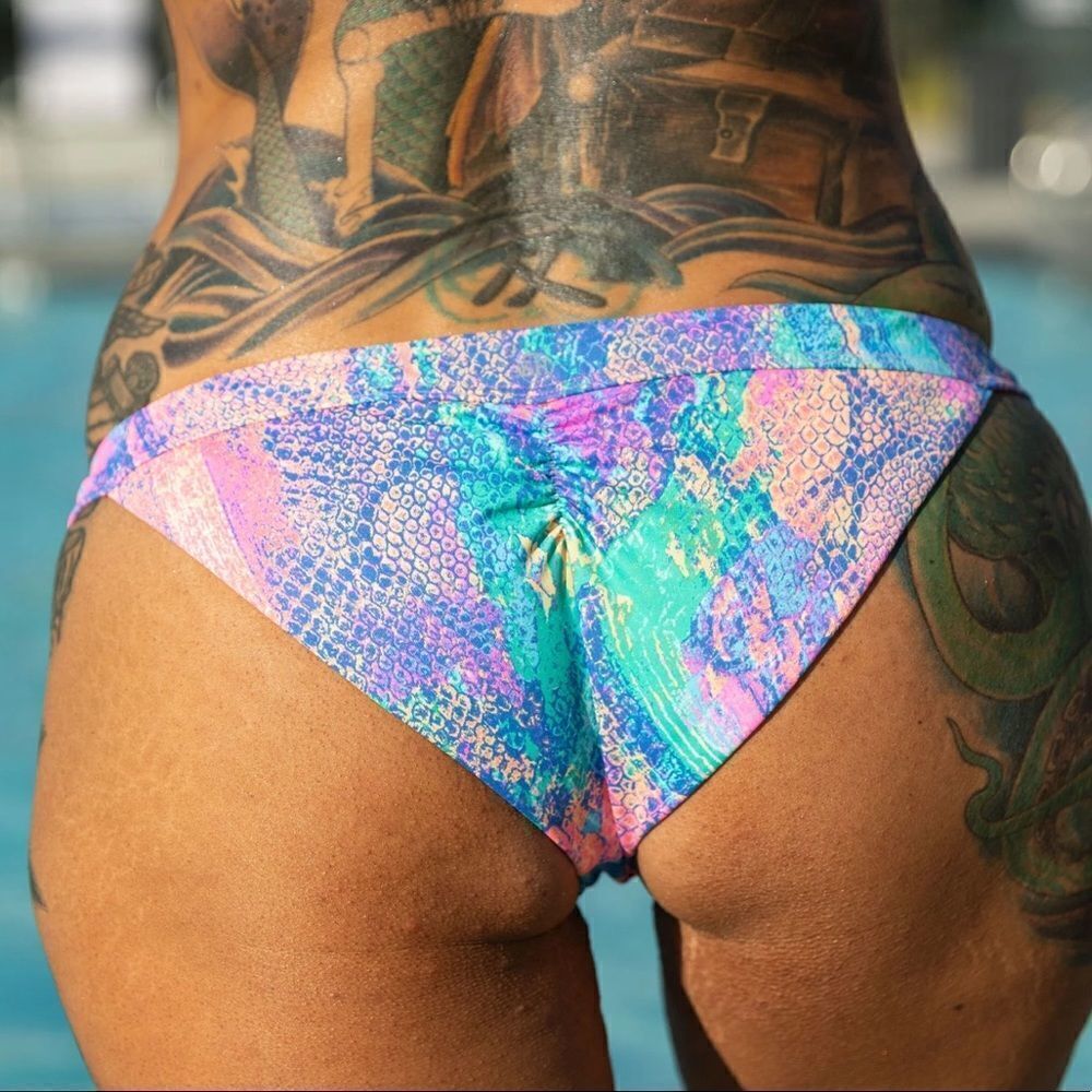 Salty Honey Neon LOW RIDER BOTTOM in VENOM Snakeprint